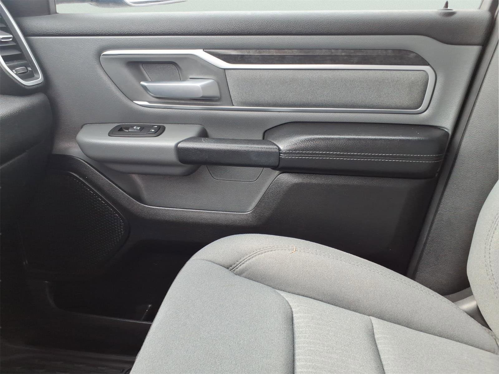 Used 2021 RAM 1500 Big Horn RWD image 24