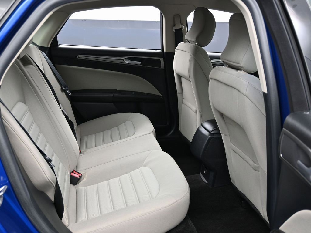 Used 2018 Ford Fusion S image 29