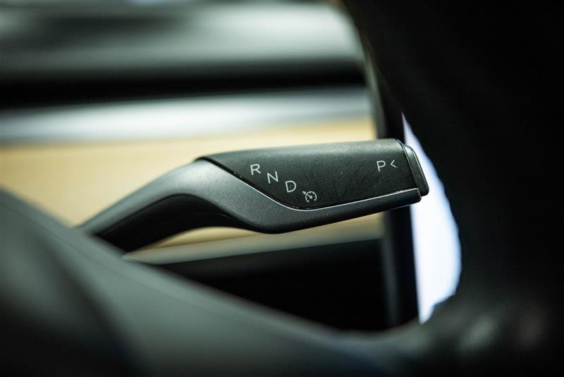 Used 2018 Tesla Model 3 Long Range AWD/4WD image 17