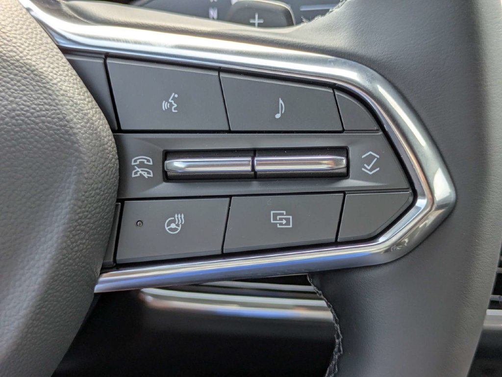 New 2026 Chevrolet Equinox LT w/ Convenience Package II FWD image 27