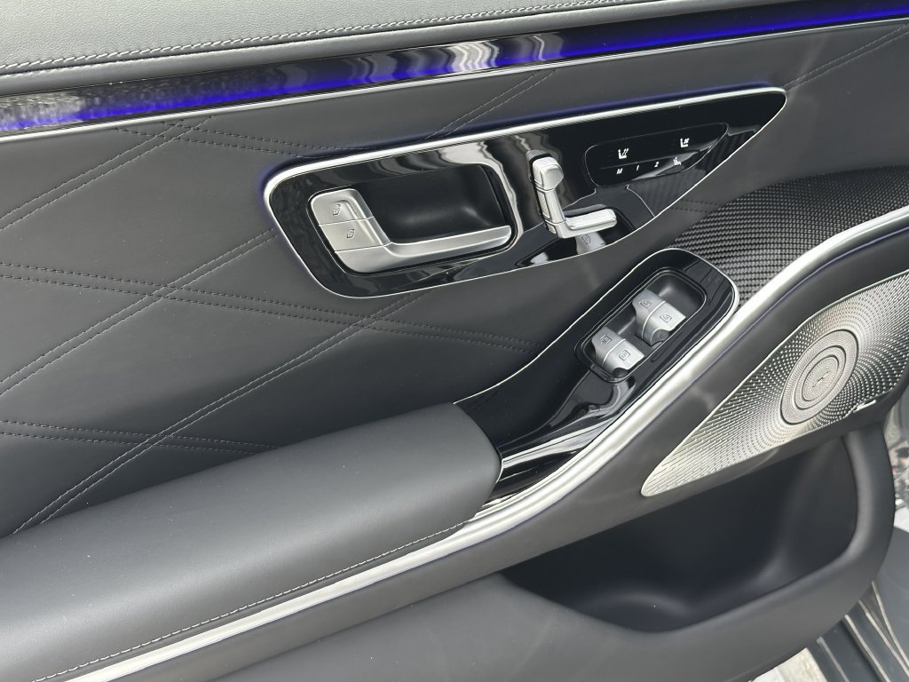 New 2026 Mercedes-Benz S 63 AMG S image 26