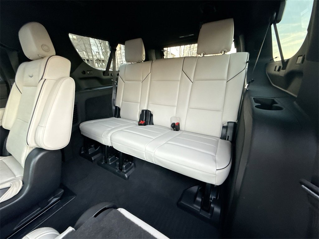 Used 2021 Cadillac Escalade ESV Sport image 25