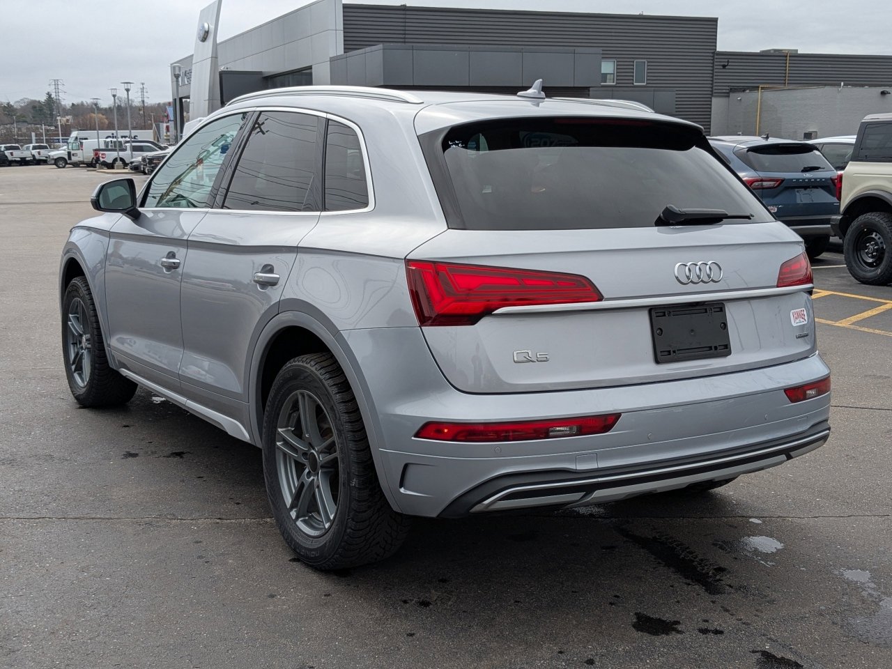 Used 2021 Audi Q5 Premium image 6