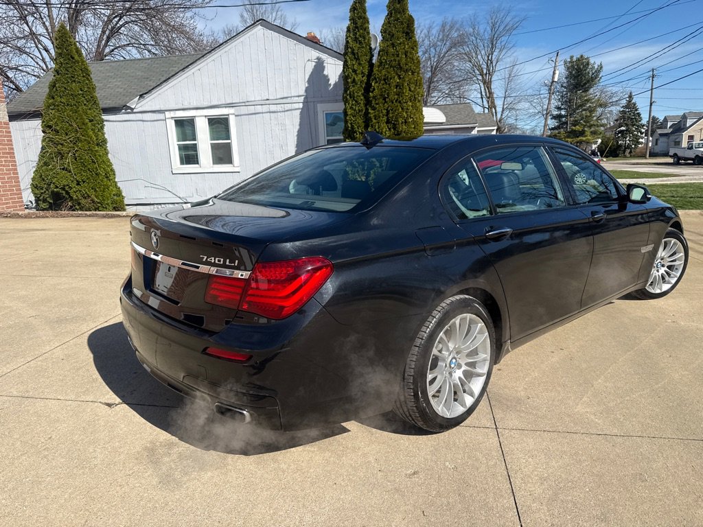 Used 2014 BMW 740Li xDrive image 6