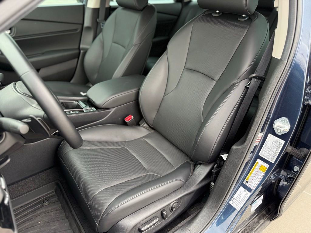Used 2025 Honda Accord EX-L image 14