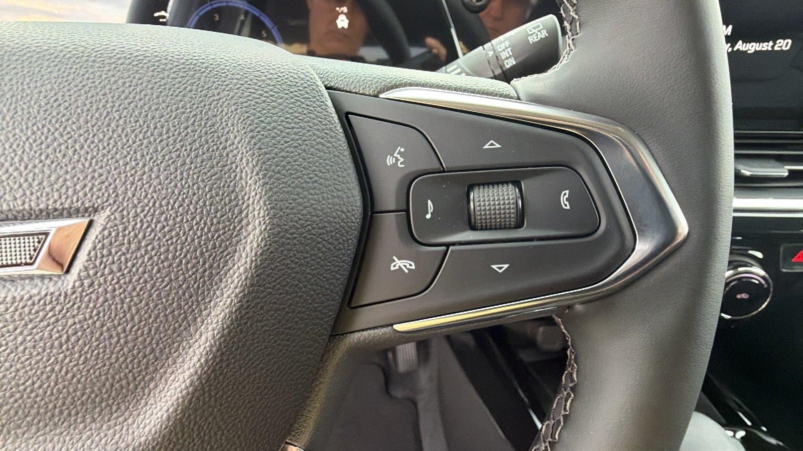 New 2026 Chevrolet Trax ACTIV w/ Sunroof Package FWD image 25