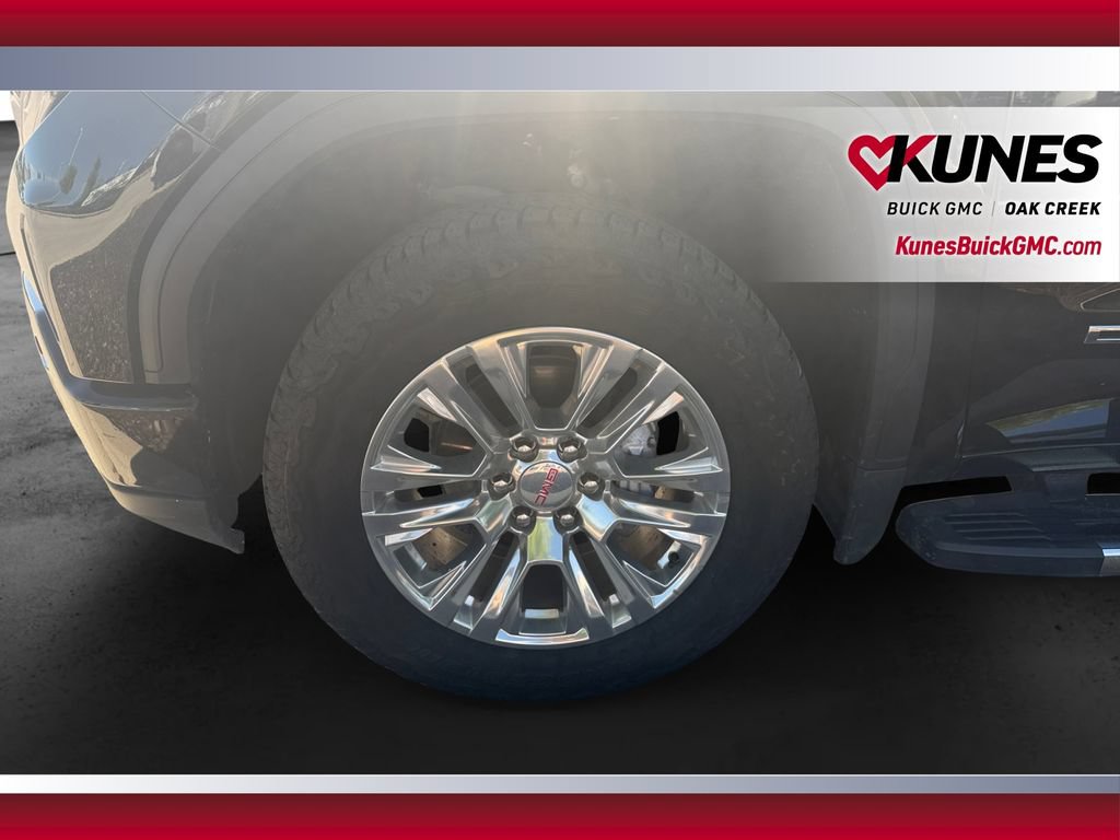 Used 2024 GMC Sierra 1500 Denali w/ Technology Package AWD/4WD image 11
