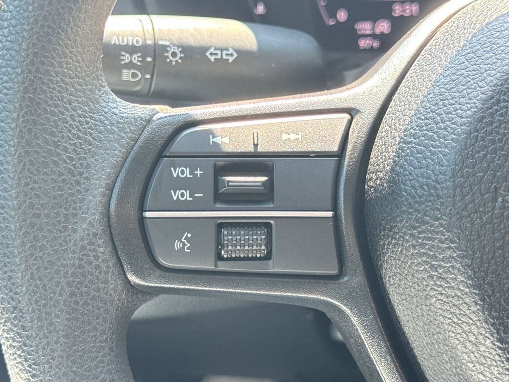 Certified 2025 Honda Accord SE image 29