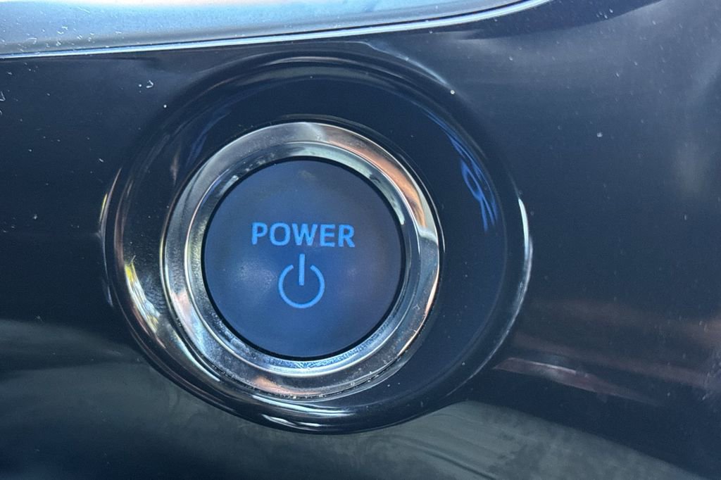 Certified 2021 Toyota Prius Prime Limited FWD image 22