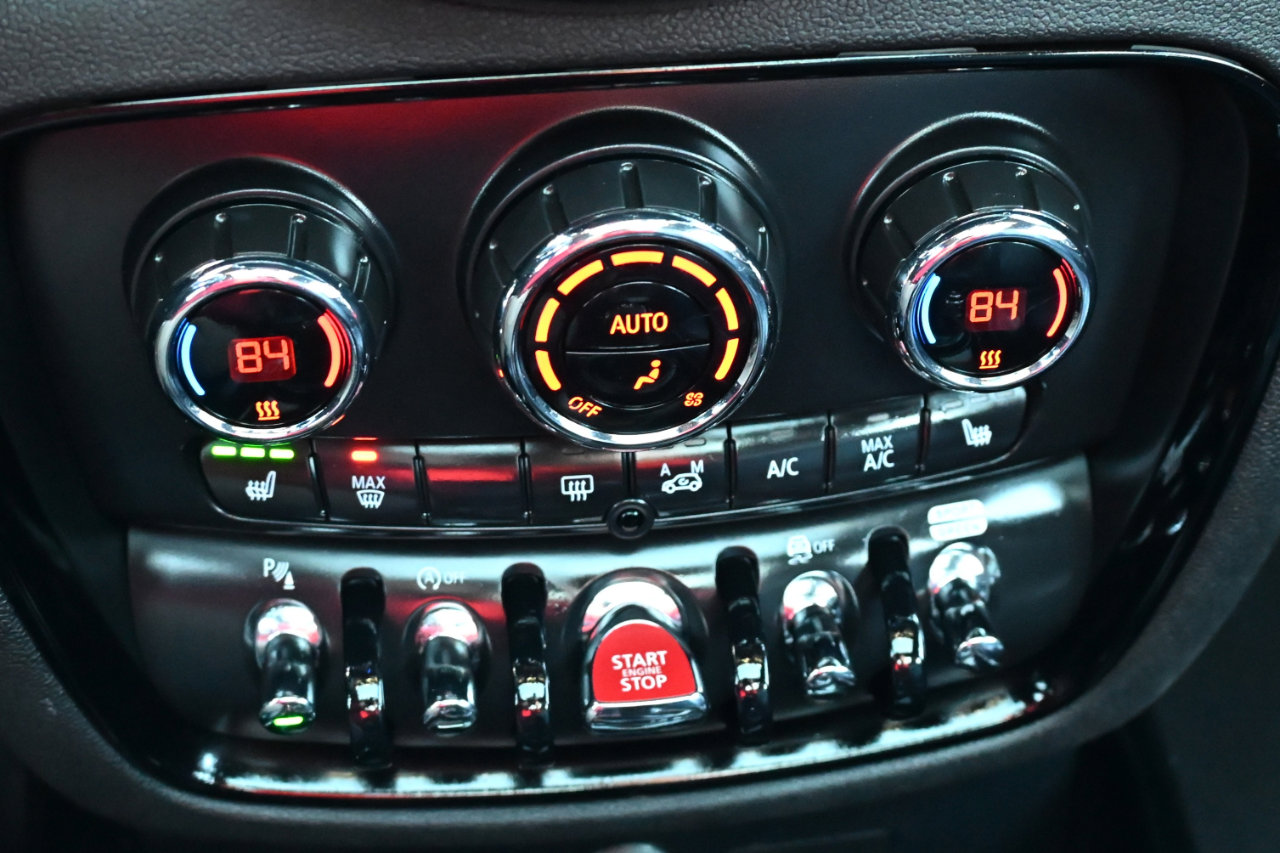 Used 2023 MINI Cooper Clubman John Cooper Works image 31