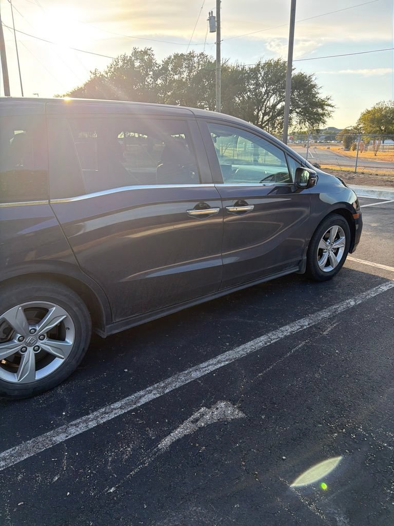 Used 2019 Honda Odyssey EX image 7