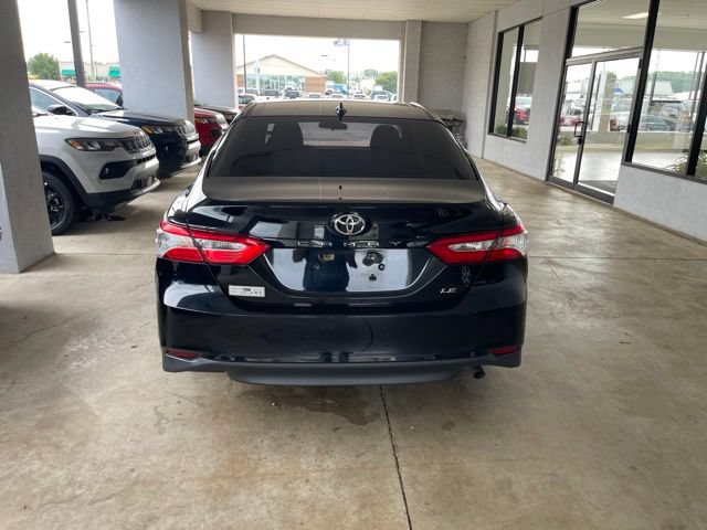 Used 2019 Toyota Camry LE FWD image 5