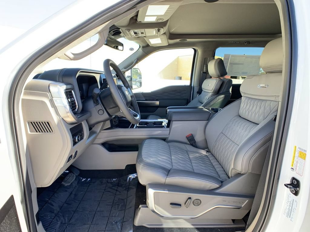 New 2026 Ford F350 Platinum w/ Platinum Plus Package AWD/4WD image 34