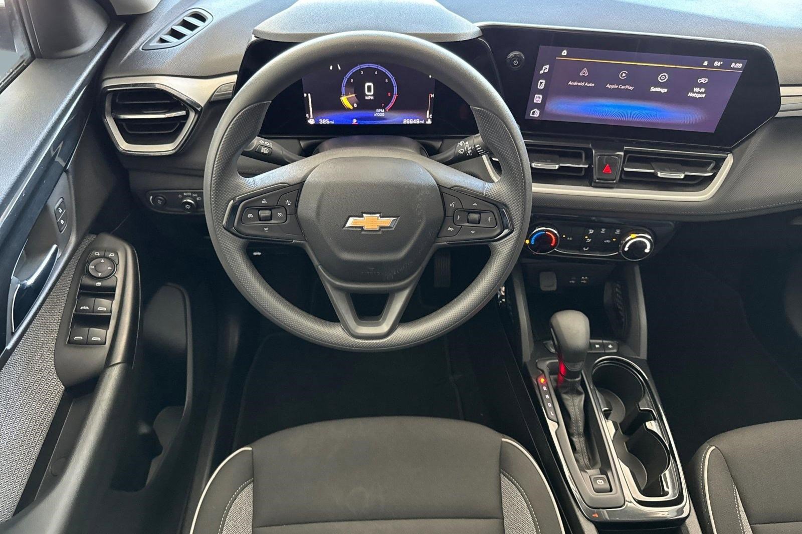 Used 2025 Chevrolet TrailBlazer LT FWD image 29