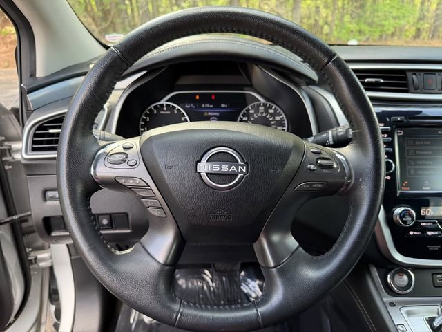 Used 2023 Nissan Murano SV AWD/4WD image 16