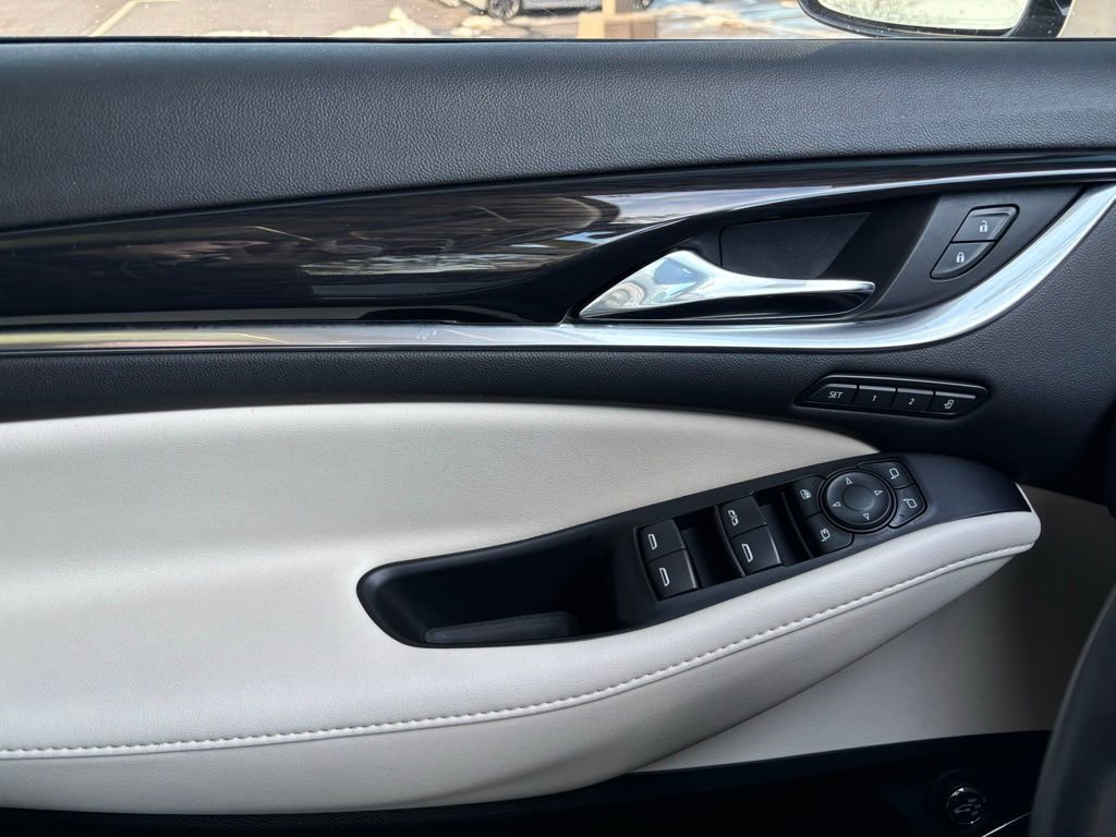 Used 2023 Buick Enclave Premium w/ Experience Buick Package image 31