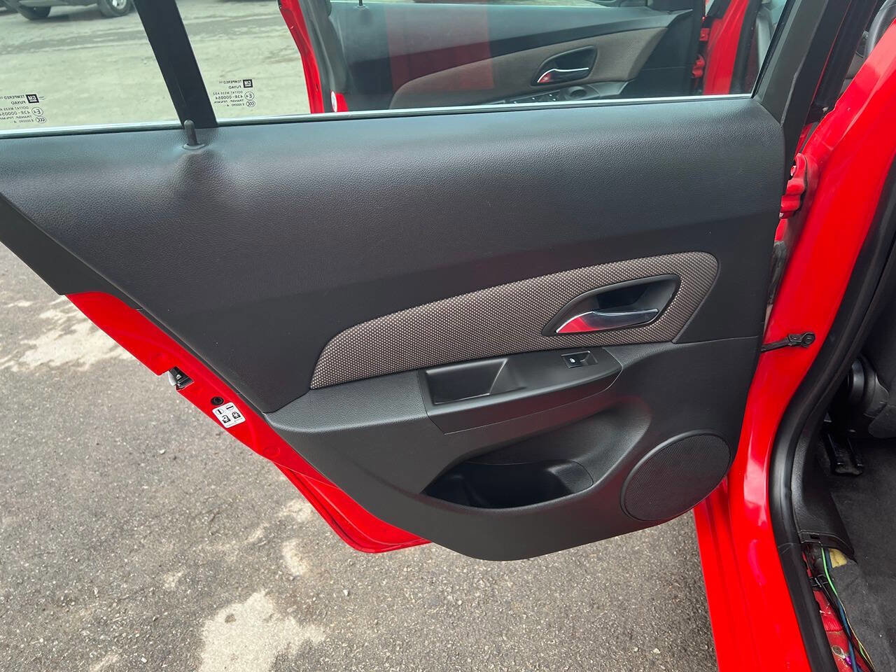 Used 2015 Chevrolet Cruze LT FWD image 19