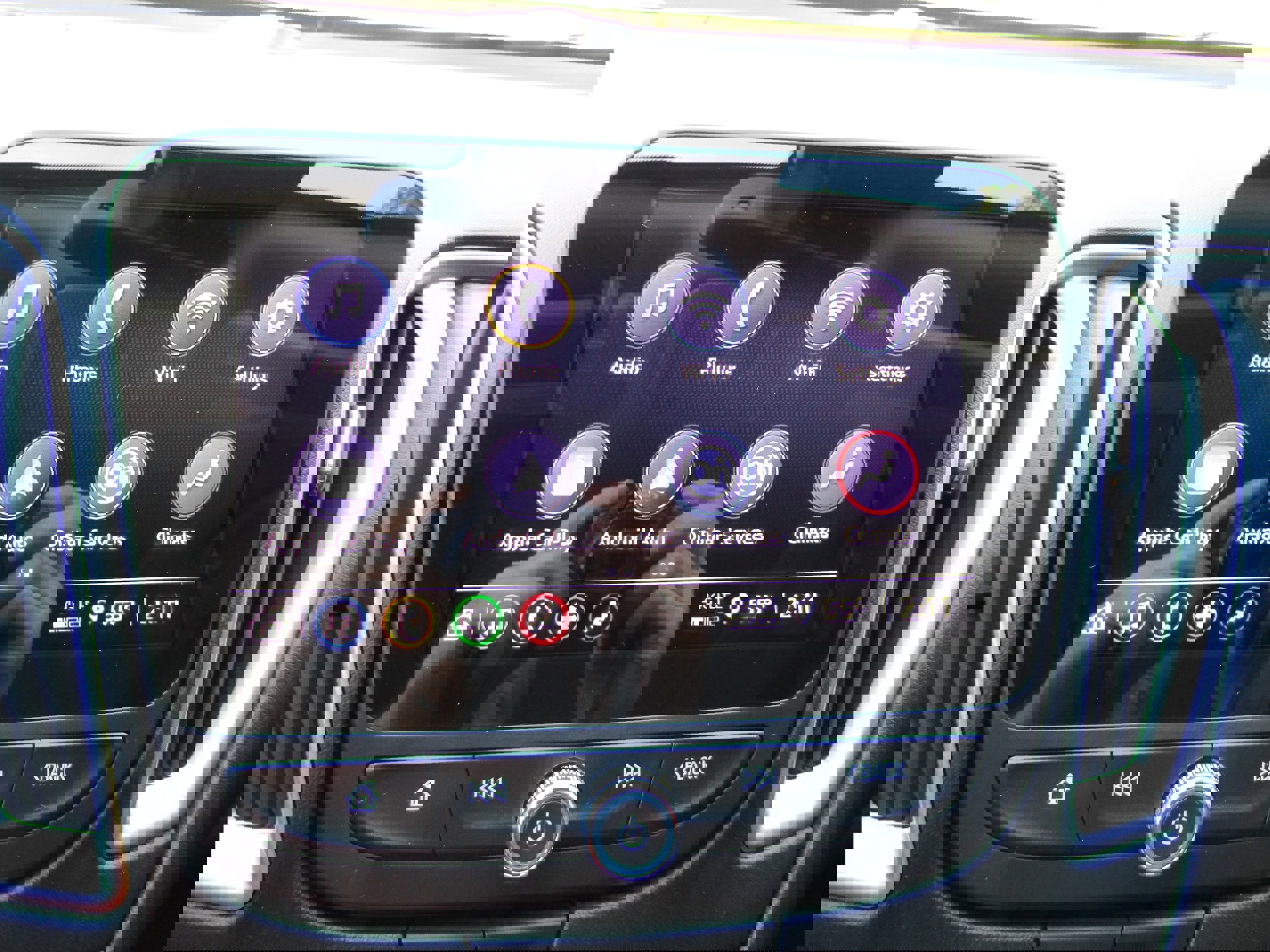 Used 2022 Chevrolet Malibu LT w/ Leather Package image 22