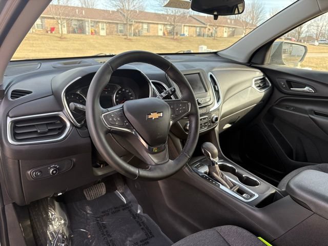 Used 2023 Chevrolet Equinox LT AWD/4WD image 9