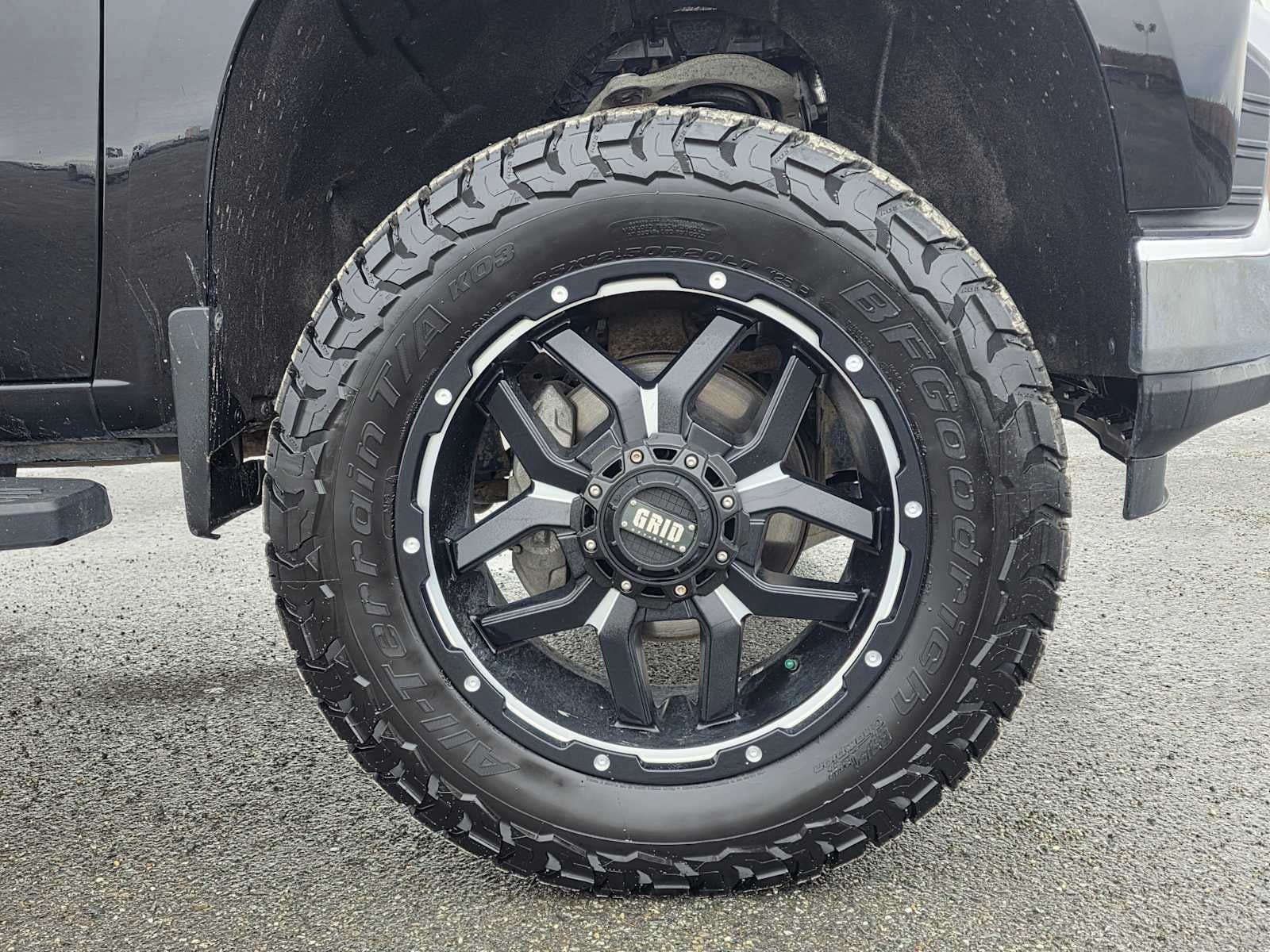 Used 2020 Chevrolet Silverado 1500 LT w/ All-Star Edition AWD/4WD image 9