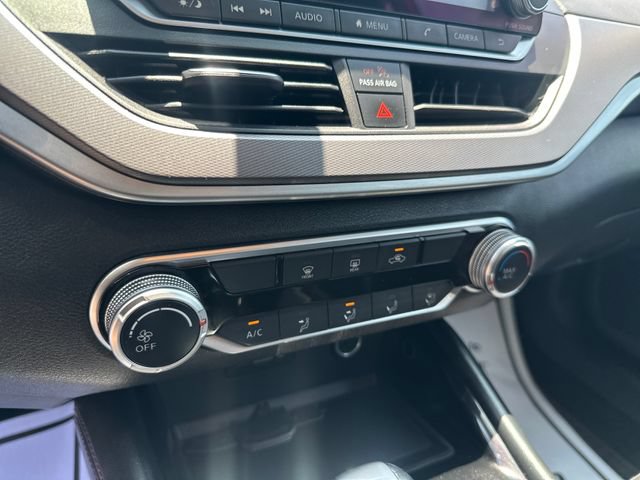 Used 2023 Nissan Altima 2.5 SR FWD image 18