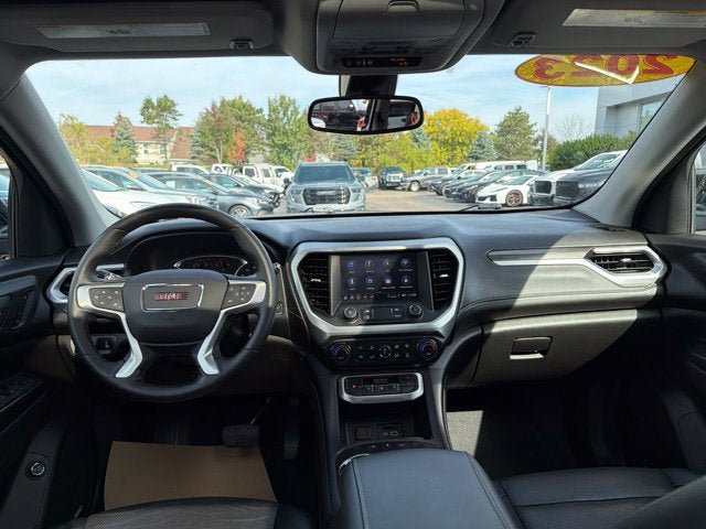 Used 2023 GMC Acadia SLT w/ Elevation Edition AWD/4WD image 21