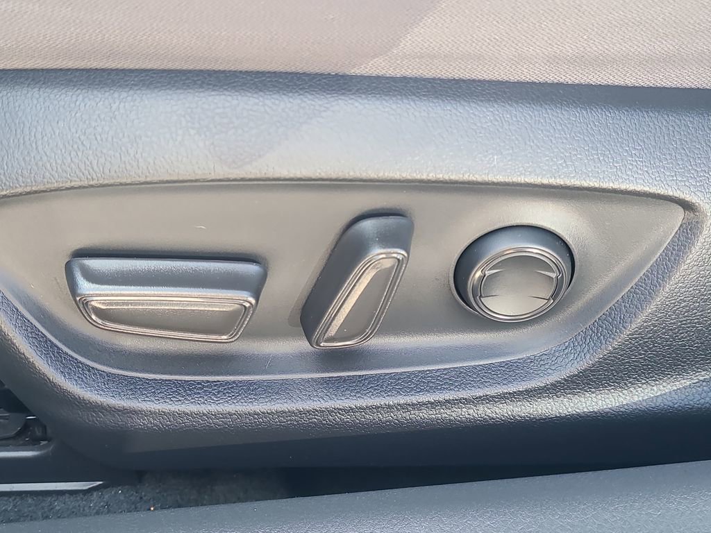 Used 2023 Toyota Camry LE image 26