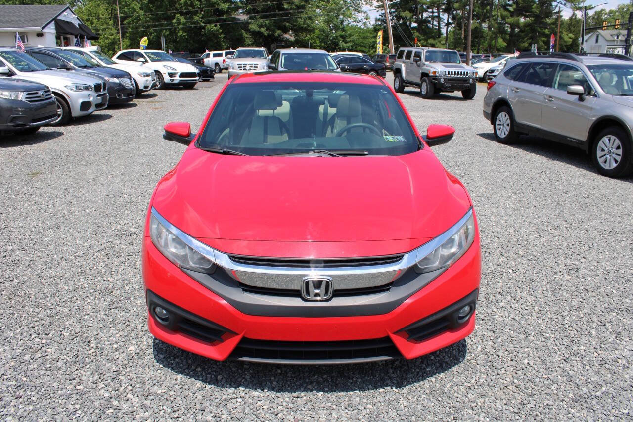 Used 2017 Honda Civic EX-T image 3