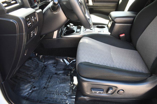 Certified 2024 Toyota 4Runner SR5 AWD/4WD image 15