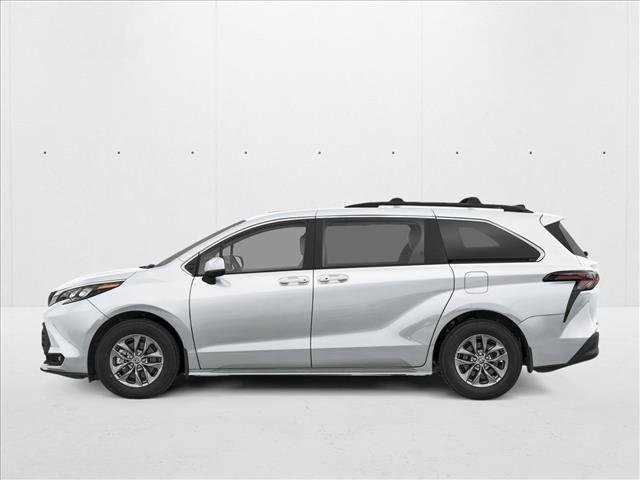 New 2026 Toyota Sienna XLE FWD image 3