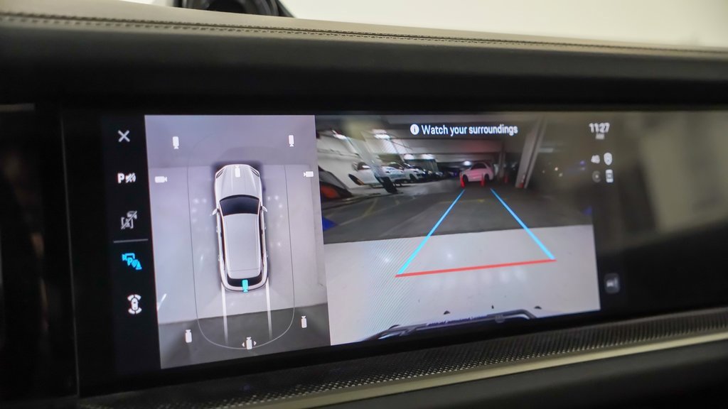 New 2025 Porsche Cayenne Turbo image 31