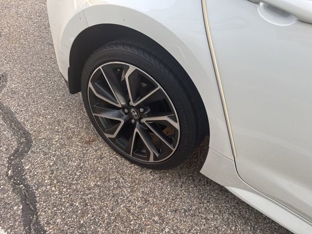Used 2020 Toyota Corolla XSE image 4