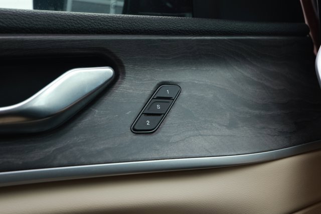 Certified 2022 Jeep Grand Cherokee L Limited image 22