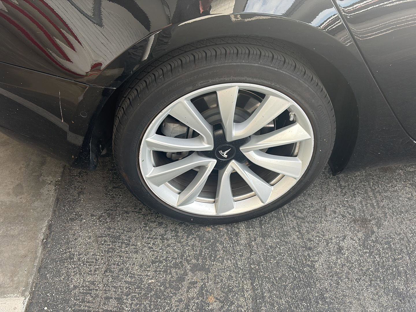 Used 2020 Tesla Model 3 Standard Range RWD image 25