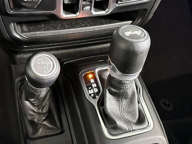 Used 2021 Jeep Wrangler Unlimited Sport image 26