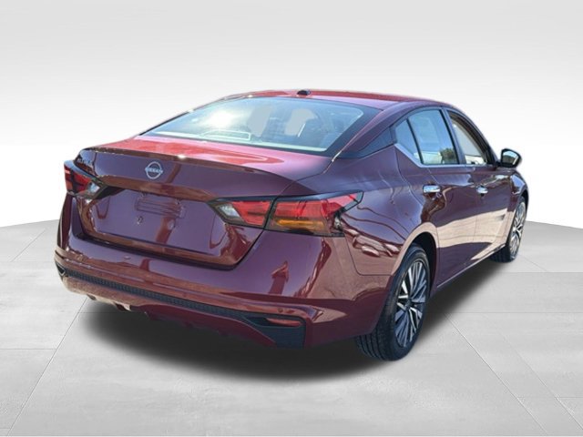Used 2025 Nissan Altima 2.5 SV FWD image 5