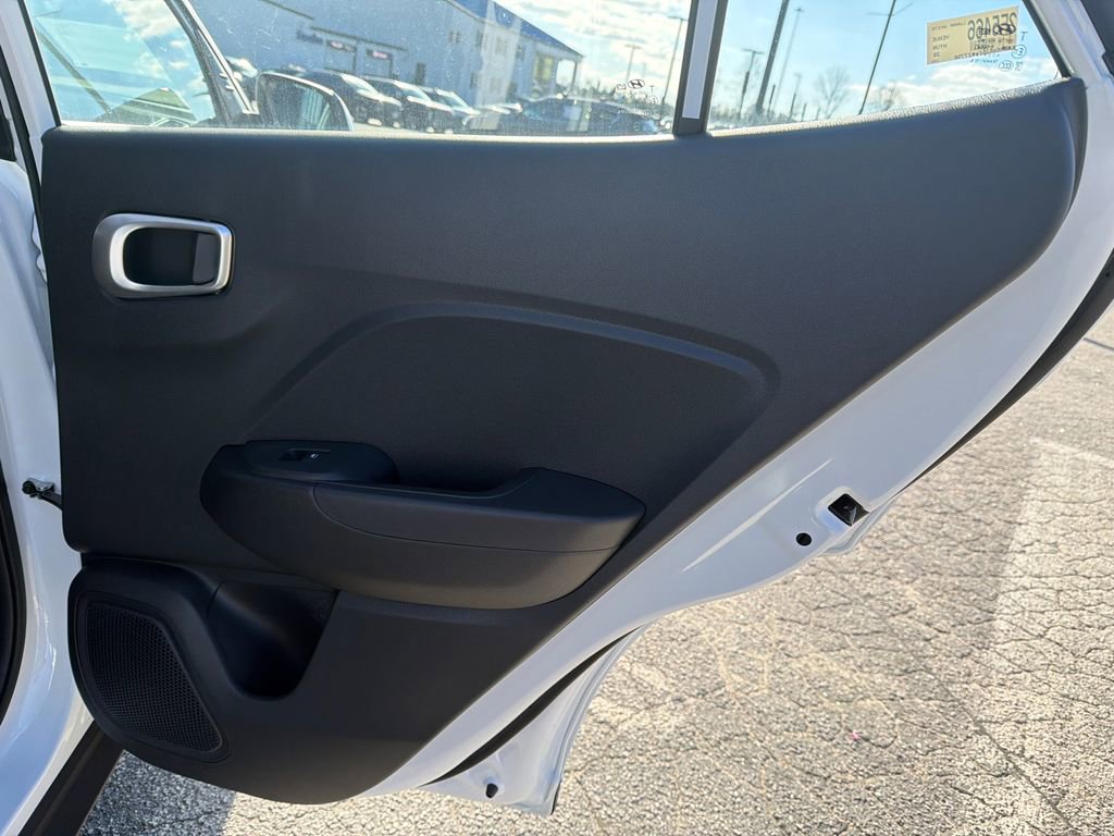 New 2026 Hyundai Venue SE image 16