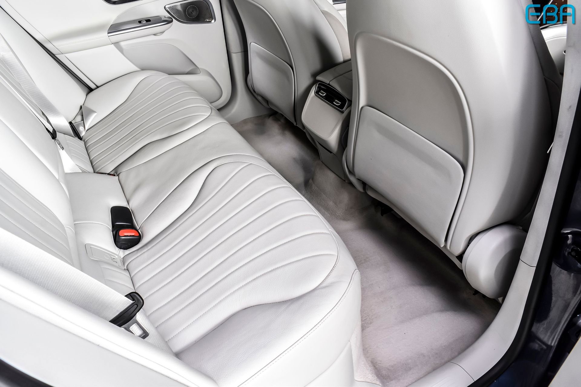 Used 2023 Mercedes-Benz EQE 500 4MATIC SUV image 19