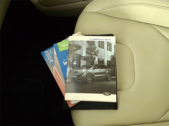 Used 2019 Ford Edge Titanium w/ Cold Weather Package image 26