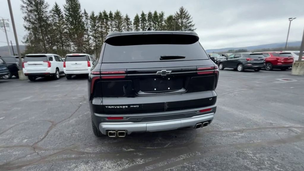 Certified 2024 Chevrolet Traverse LT image 7