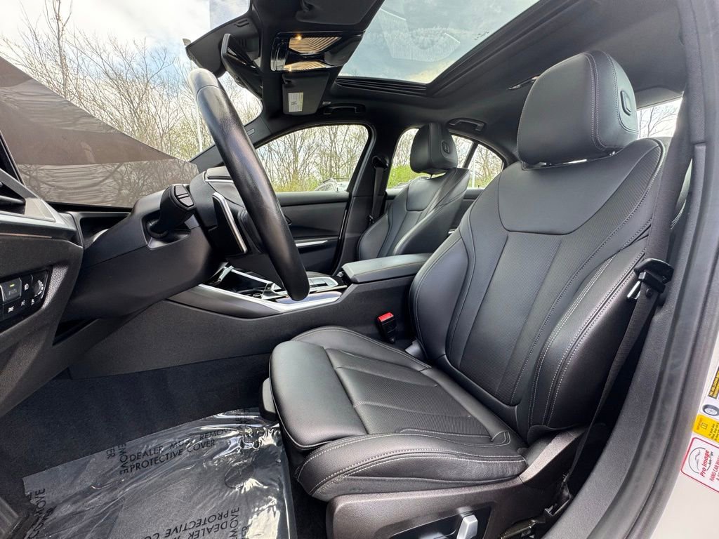 Used 2023 BMW 330i Sedan w/ Driving Assistance Package image 19