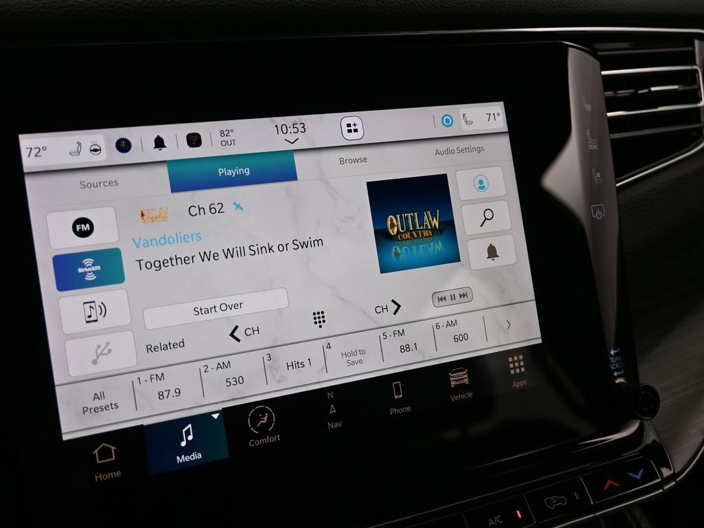 Used 2023 Jeep Wagoneer L Series III w/ Preferred Equipment Group image 25