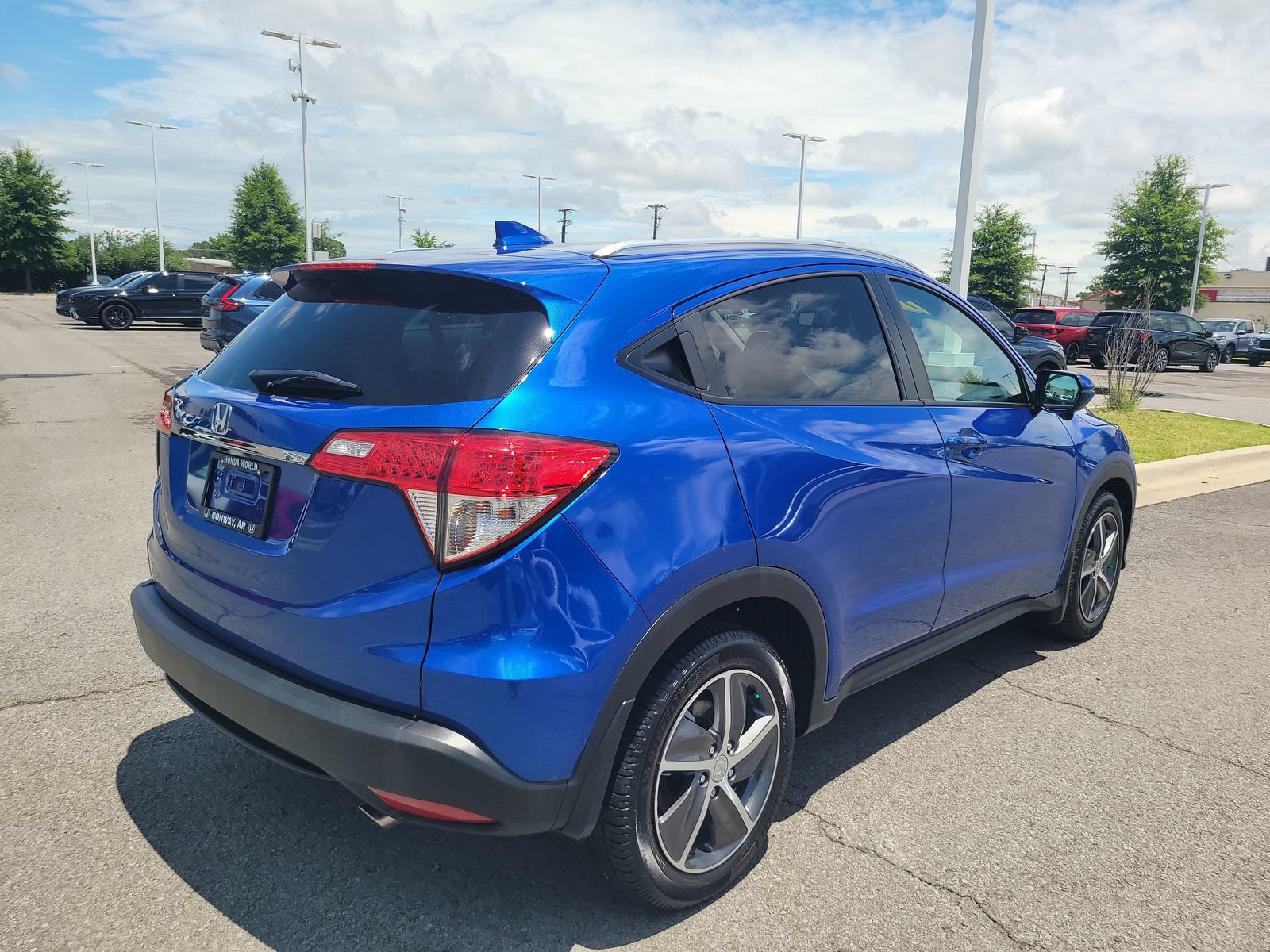 Certified 2021 Honda HR-V EX-L image 3