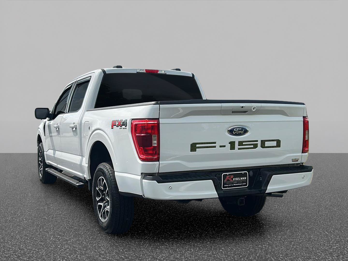 Used 2022 Ford F150 XLT w/ Equipment Group 302A High AWD/4WD image 5