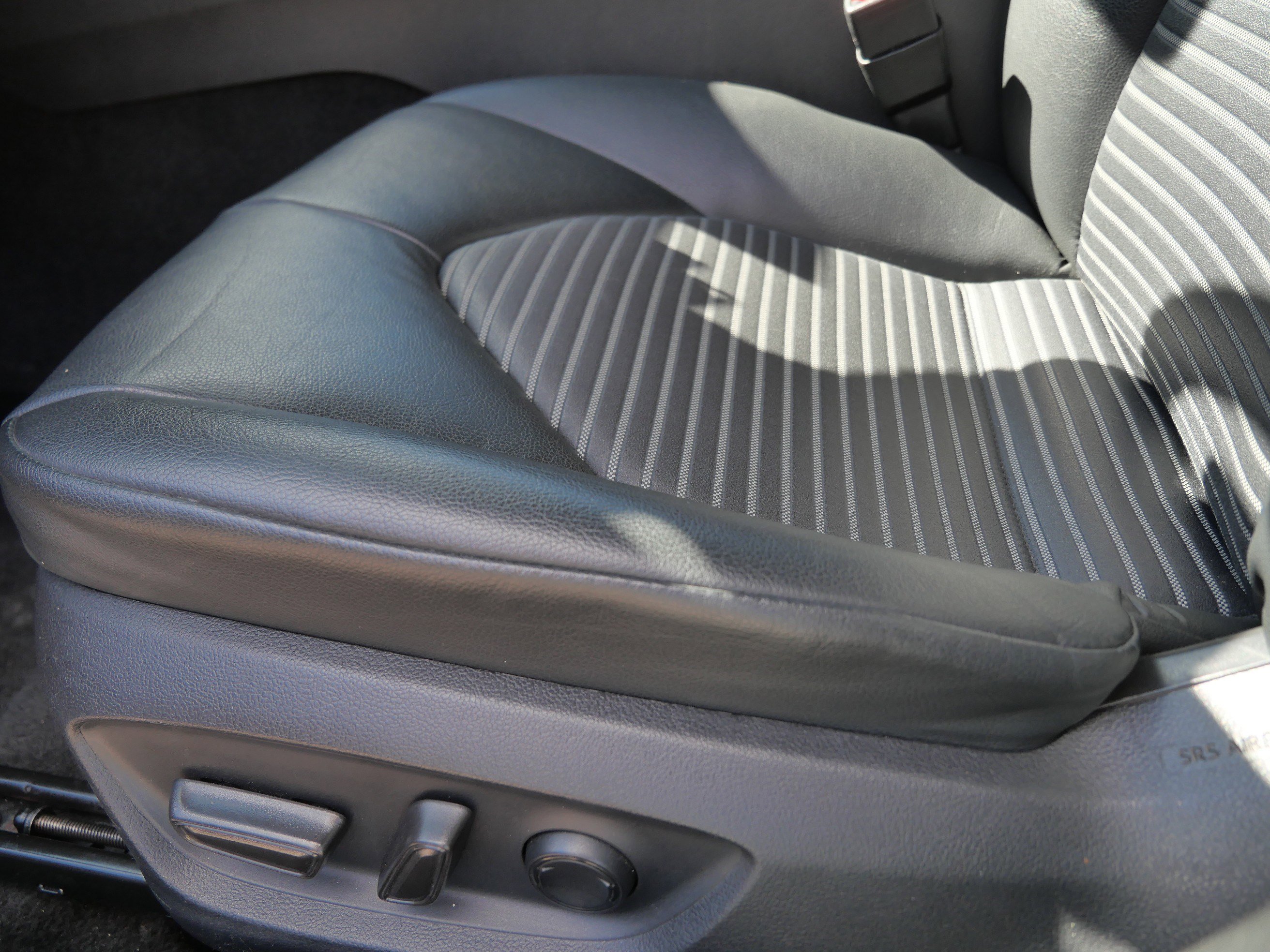 Certified 2023 Toyota Camry SE FWD image 20
