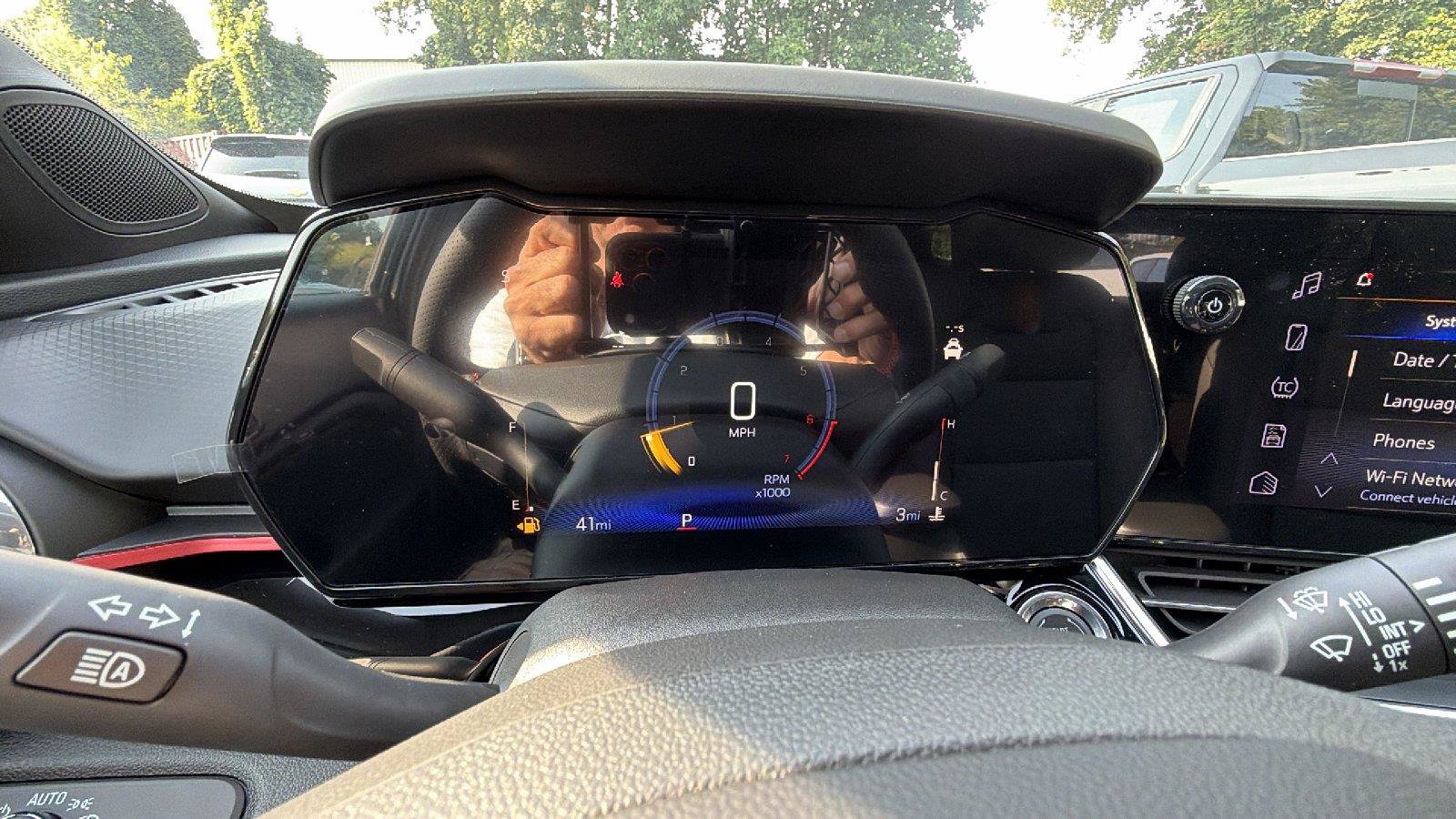 New 2026 Chevrolet Trax RS w/ Sunroof Package FWD image 25