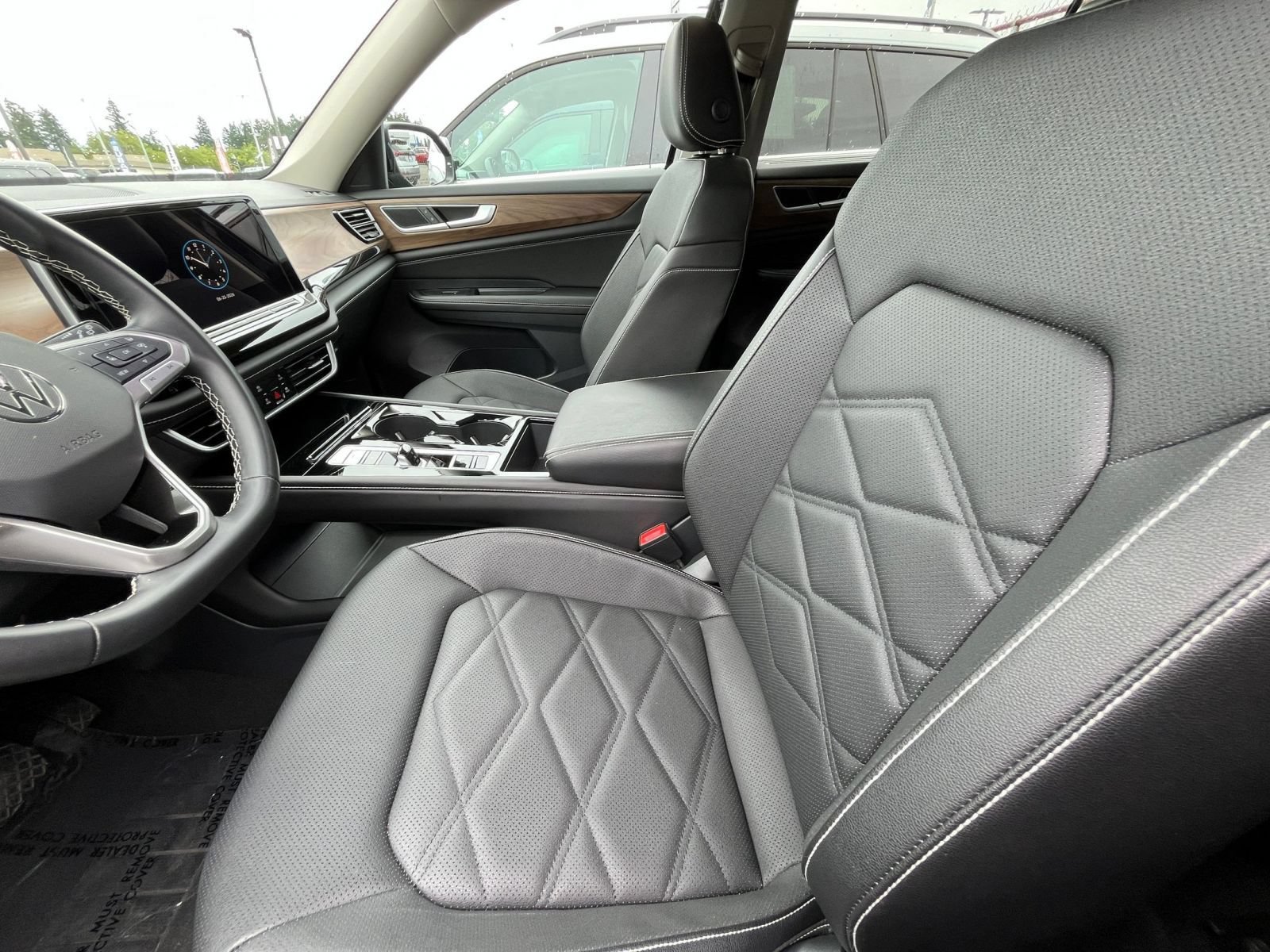 Used 2026 Volkswagen Atlas SE FWD image 29