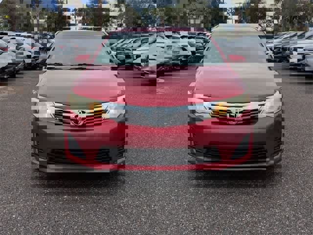 Used 2014 Toyota Camry L image 3