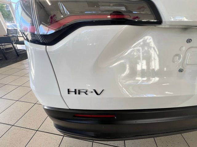 New 2025 Honda HR-V LX image 16