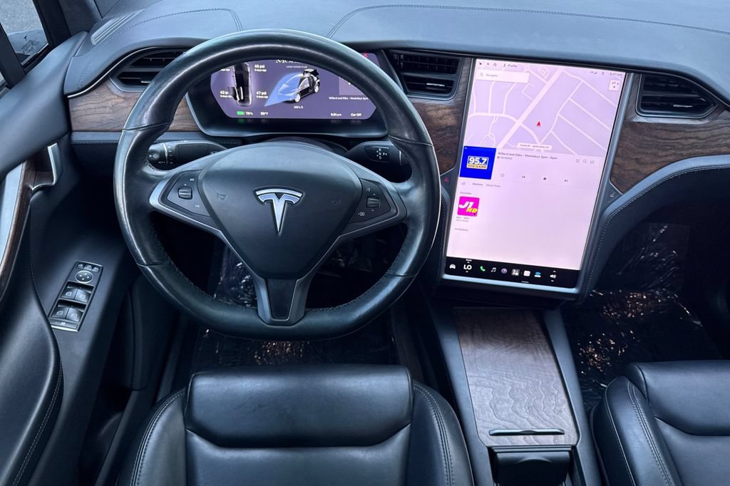 Used 2021 Tesla Model X Long Range AWD/4WD image 13